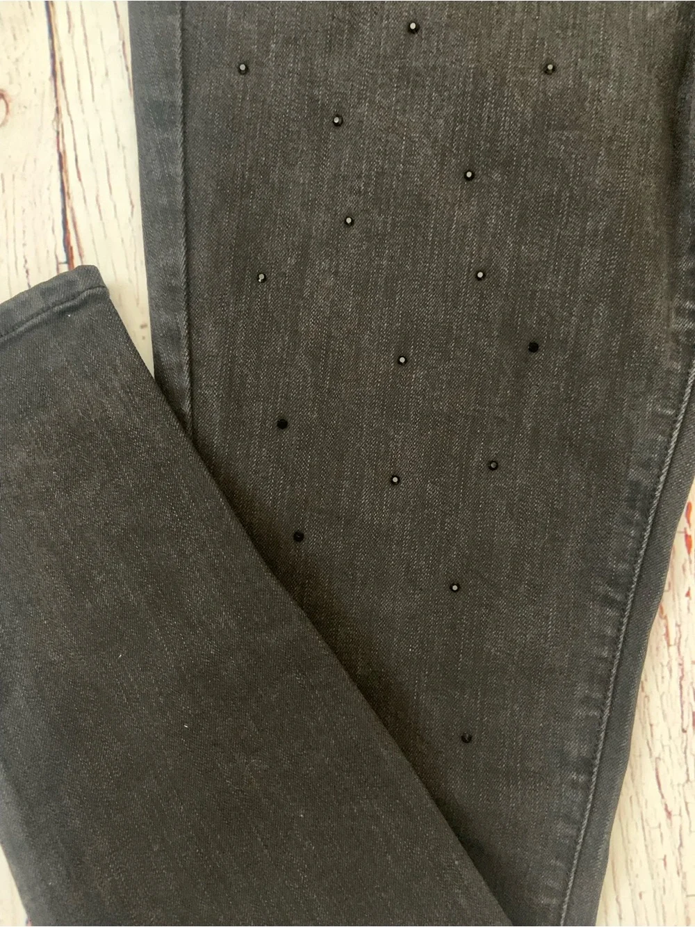 William Rast Black Perfect Skinny Jeans with Subtle Stud Detailing Size 28